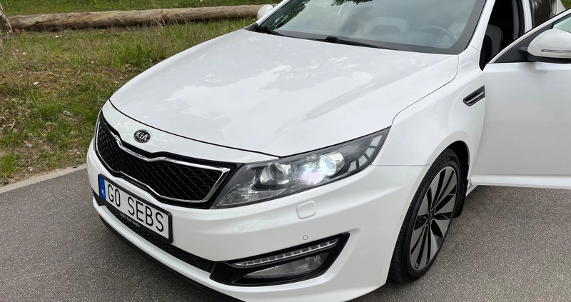 Kia Optima cena 38900 przebieg: 230000, rok produkcji 2012 z Brańsk małe 352